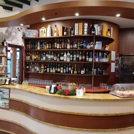 Hotel Dei Platani Rimini Ngoại thất bức ảnh