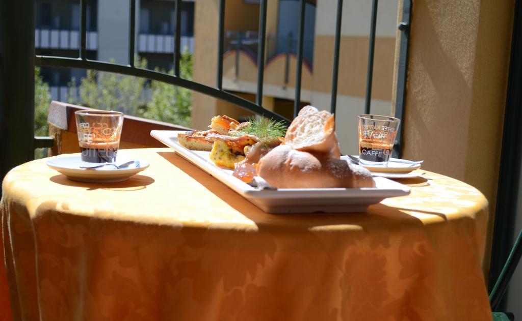 Hotel Dei Platani Rimini Ngoại thất bức ảnh