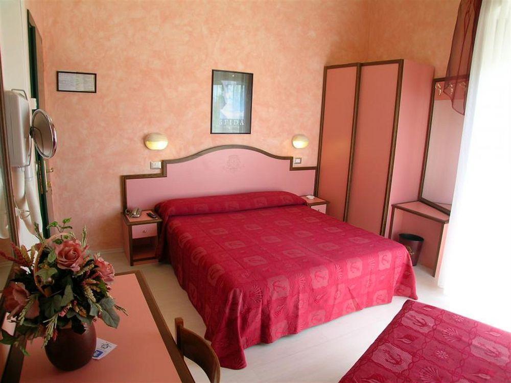 Hotel Dei Platani Rimini Ngoại thất bức ảnh